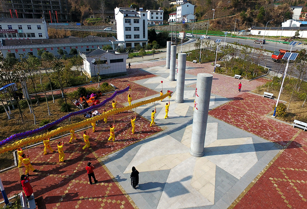 【巍巍三峡】湖北宜昌许家冲:移民村变身“幸福村”