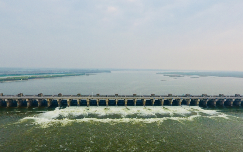 【人民网】汉江兴隆水利枢纽数字孪生助春灌-湖北省水利厅